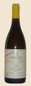 2004 <br>Muscadet <br>Château de la Fessardière<br><br><font color= red>NO Sulfites!